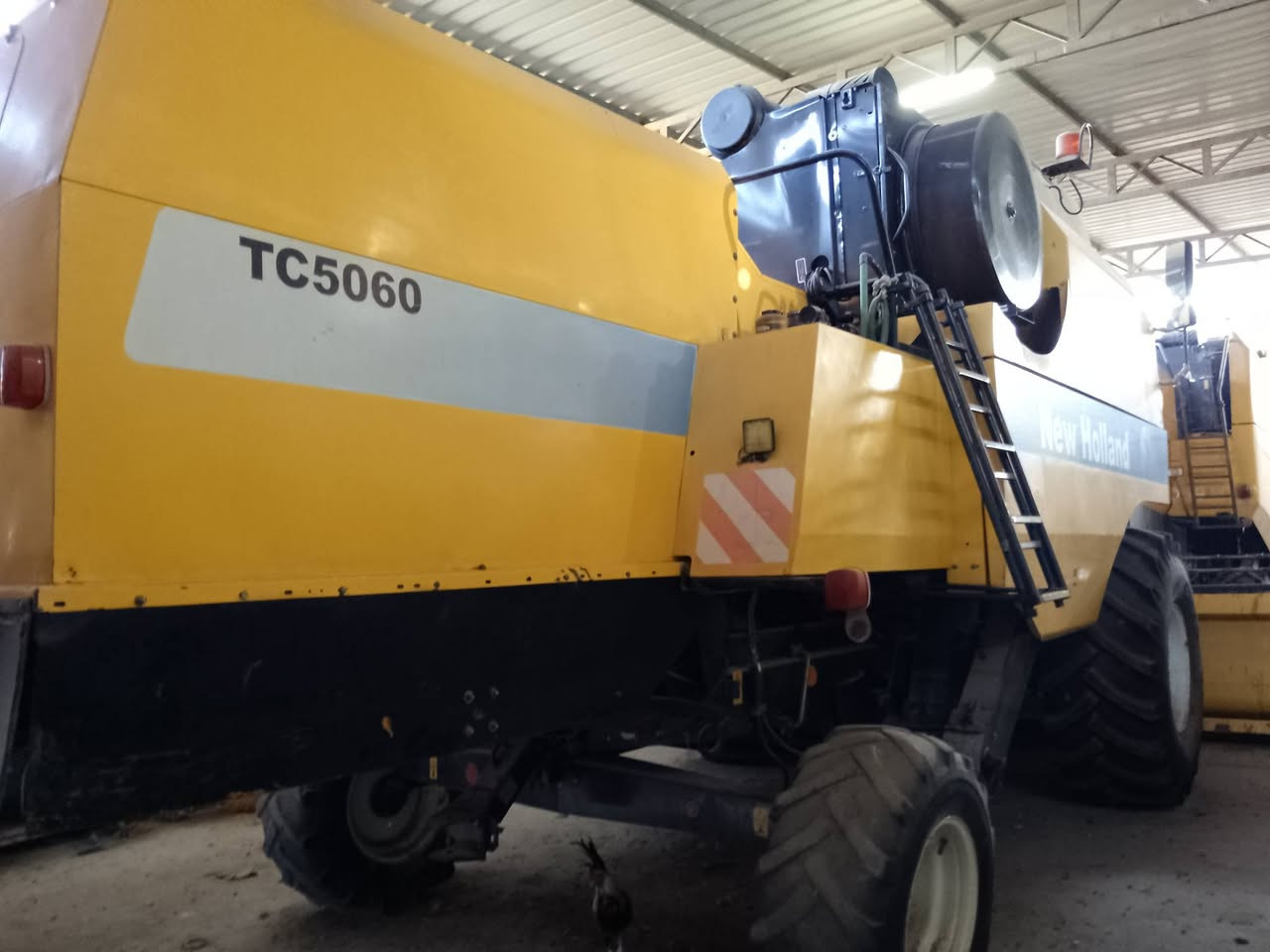 حاصوده للبيع 14 خمسه بل تك ادرام حجم 5060 مشتغله 3000 رقم اربيل *********** تعال خاص
