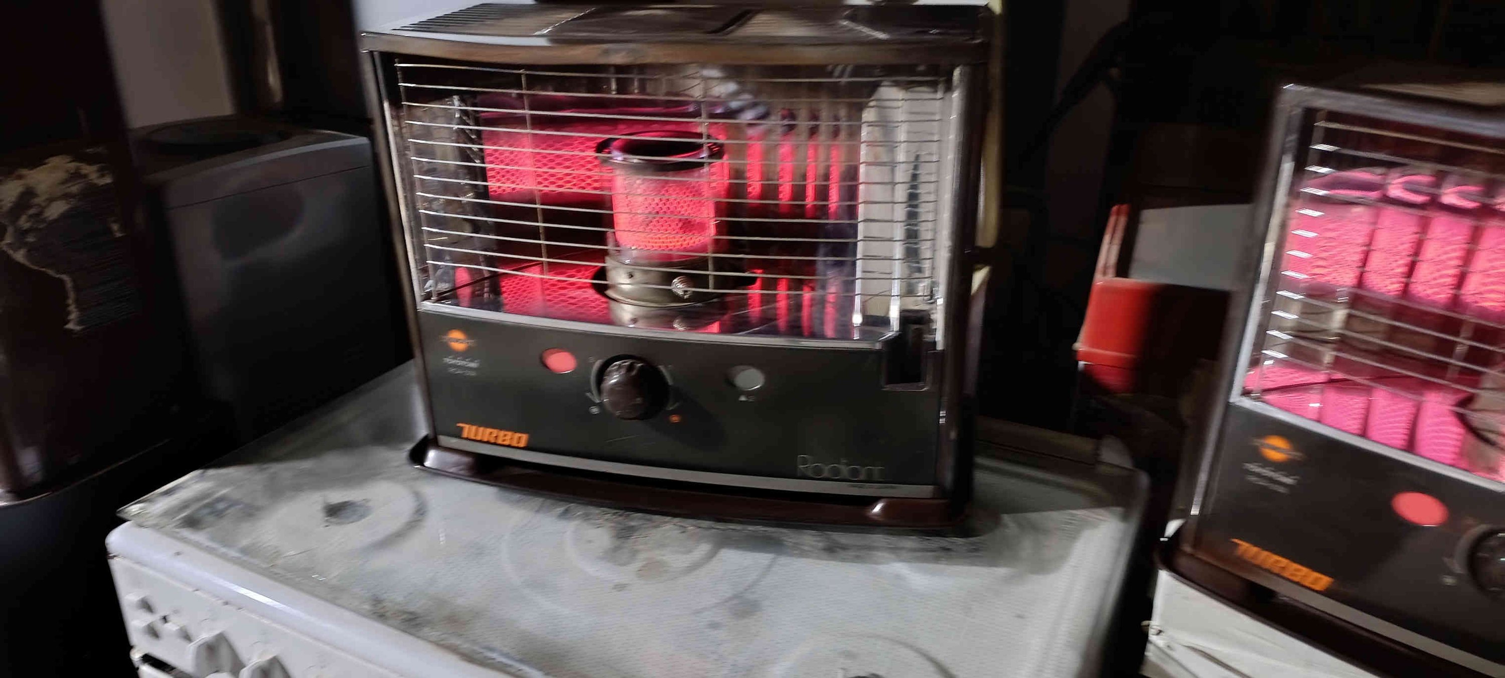 سلاوی خوداتان لێبێت دوو سۆبەی تۆربۆی زۆر خاوێن بۆ فرۆشتن هەر بەرێزێک خوازیارە پەیوەندی بکات یا خود نامە بنێریت  
***********
***********
تێ بینی ناو نیشام  سۆران بەرزێوە
