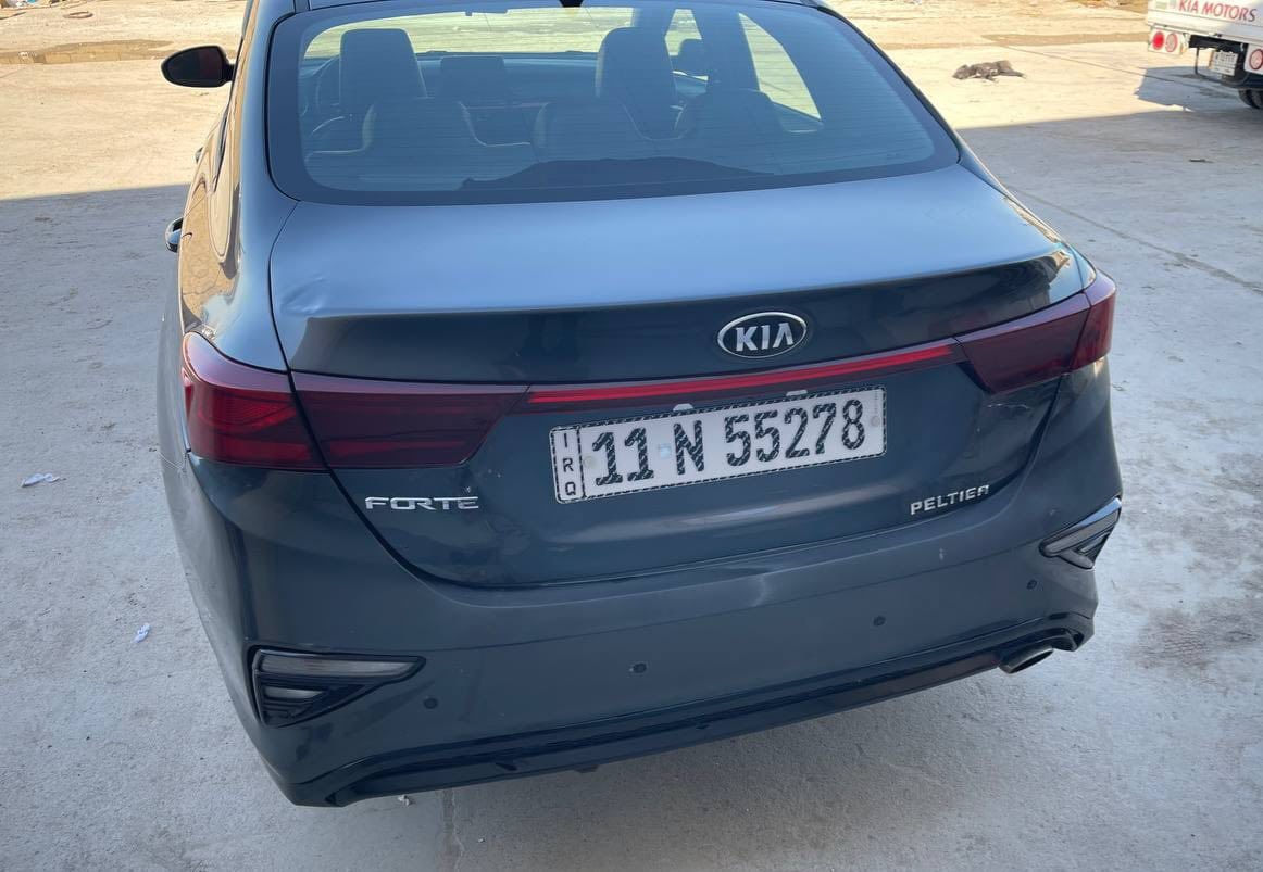 السلام عليكم فورتي للبيع 19 مكينه 2000 دوش كير اي تي
محور بشركة المهندس ماشيه 59 ميل 
السياره جاهزه خير من الله كير مكينه كفاله 
تبريد خير من الله البجم كبس مال شركه بدون ايرباك 
ضربتها جاملغ خلفي بدون دواخل  وبارد بقبق الجنطه 
ويل كب كروم مثبت سرعه وتحديد مسار رادار خلفي
 رادار امامي رقم السياره بغداد انكليزي بسمنه 
مكانها الدوره سعر السياره 130 وبيه مجال قليل
*********** 📞
