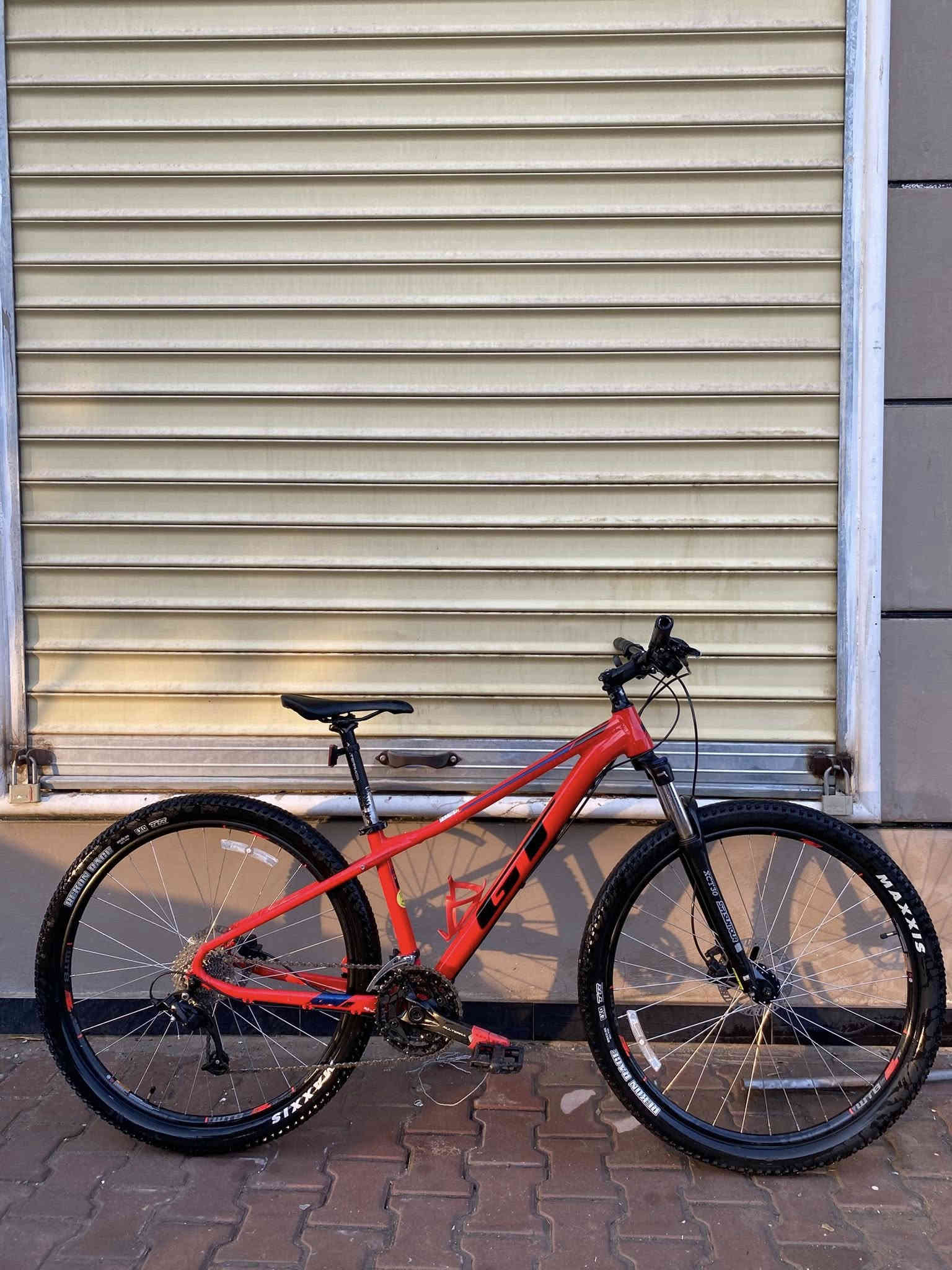 GT امريكي
ويالة WTB تايرات ماكسزز

عدد السرعات 8*3

بريكات تيكترو دهن

القياس 29 الحجم S

مختم GT

السعر
375

وبي مجال قوي 

مكاني بغداد واكو توصيل
الرقم ***********
