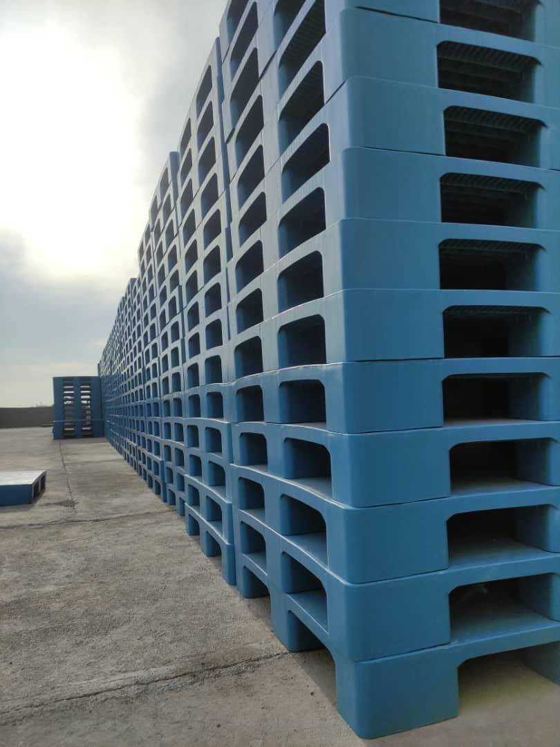 متوفر جميع نواع سكيب بلاستك وجميع نوعيات الجديد و المستخدم الهاتف ***********
