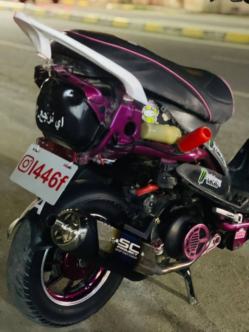 دراجه ماكس عدله كامله من كلشي على وضع البلاد مزوده تزويد خارجي فقط تجي تفحصه وتشوفه سلف شغال هند شغال كلشي كامل بيه. سعر(550) بيه مجال بسيط


**إذا كنت صاحب هذا الإعلان وتريد حذفه لأي سبب، رجاءا أرسل رسالة إلى الدعم الفني**