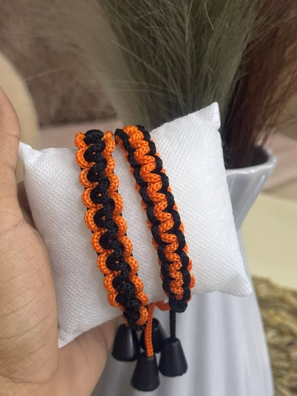 🎁 محتار شنو تهدي؟
أساورنا اليدوية هي الهدية الأحلى 💖✨

🧵 شغل يدوي بدقة وحب 
🎨 ألوان حسب الطلب

👧 للصغار: ٢
🧑 للكبار: ٣

مناسبة للهدايا، الصحبات، المناسبات والذكريات الجميلة 🌸
🚚التوصيل داخل المحمودية ألف اكثر من قطعه مجاناً

اطلب تصميمك المفضل الآن 📩


**إذا كنت صاحب هذا الإعلان وتريد حذفه لأي سبب، رجاءا أرسل رسالة إلى الدعم الفني**