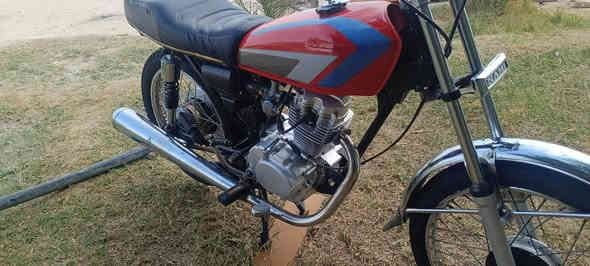 مفتوحه ولفان فقط ادوات ادوات 

مكاني سفوان سفوان سفوان 

السعر 525وبيها مجال حك جيه فقط فقط 

للتواصل  ‏‪***********‬‏
