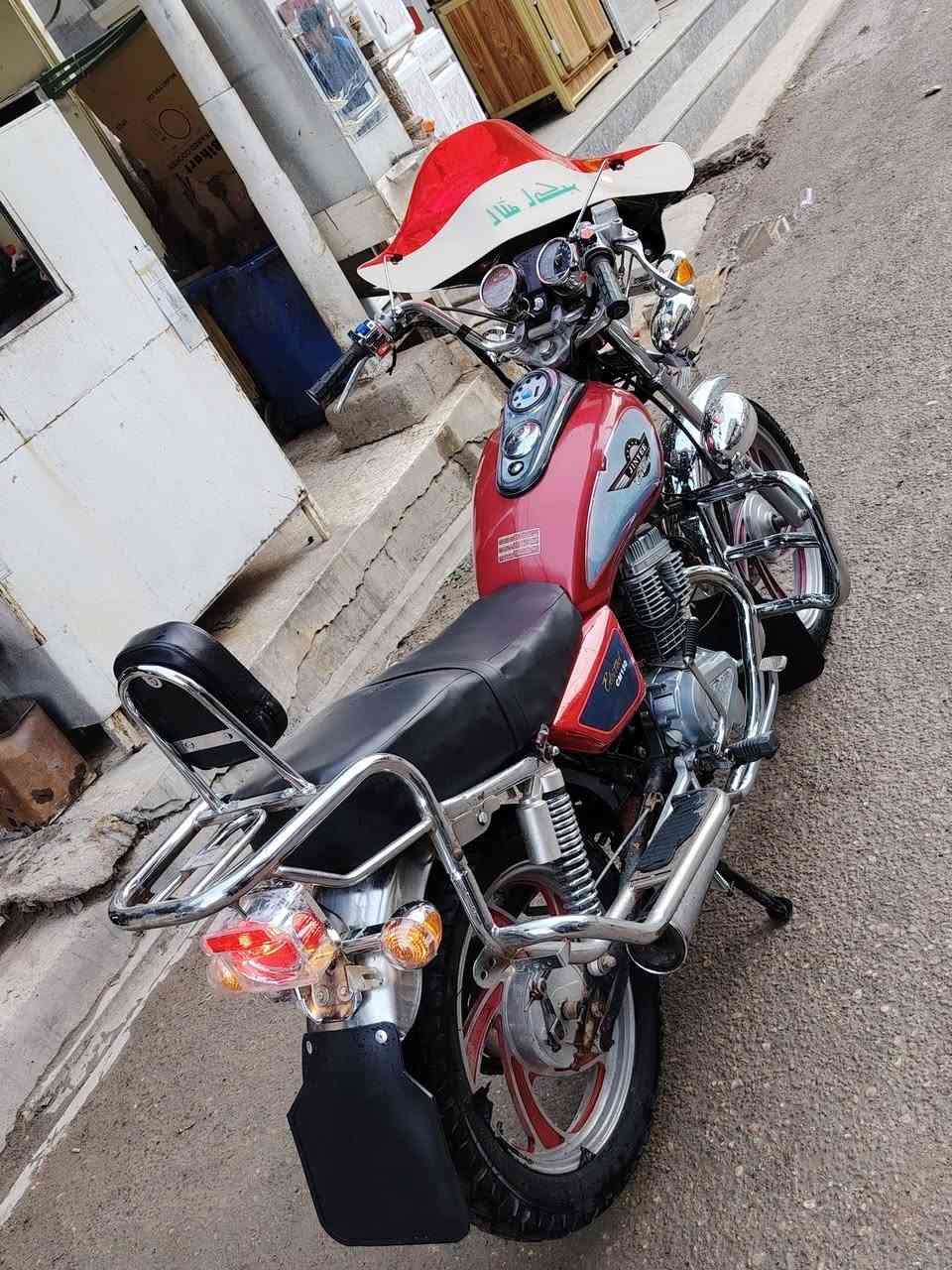 سلام عليكم جونده للبيع أوراق اصولي اكاتبك وي الوكيل مديل 2018 وبيهه محرك 2023 بيهه تخم تاير جديد جوبلس كهربائيات كلهه جدد وشغاله غراضهه كلهن جدد شادلهه دراجه كل نقص مابيهه مال جنيان كامله مكانهه بديوانيه ***********
