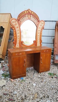 ميز تواليت • صاج • مجدّد بالكامل