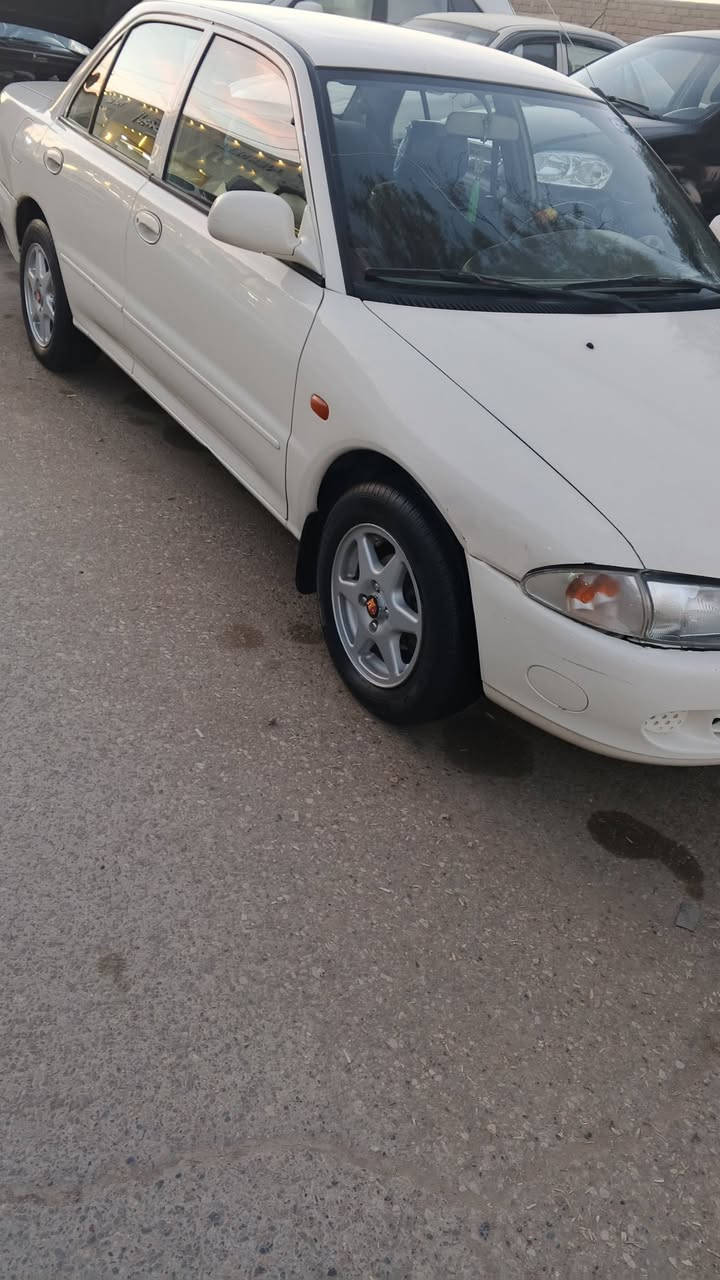 براتون موديل.2004فول تومايتك 
محرك كير شرط. 
صبغ بس البوند رش فقط بدون معجون 
شرط التحويل 
رقم نينوى مسطرة جديد 
كابون بانزين بيها 
تبريد ثلج 
محرك كير شرط 
السعر 62 بيها مجال 
للاستفسار‏‪***********‬‏
