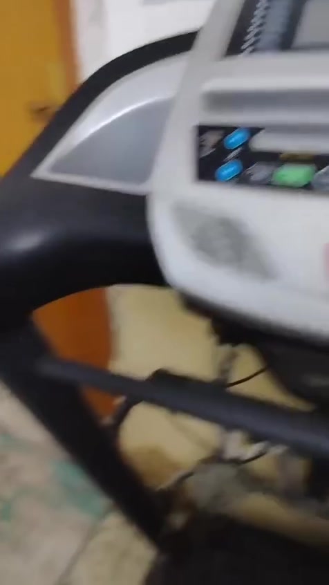 جهاز جري للبيع مستعجل  //نجف//السعر راسلونه ع هذا  رقم ***********
