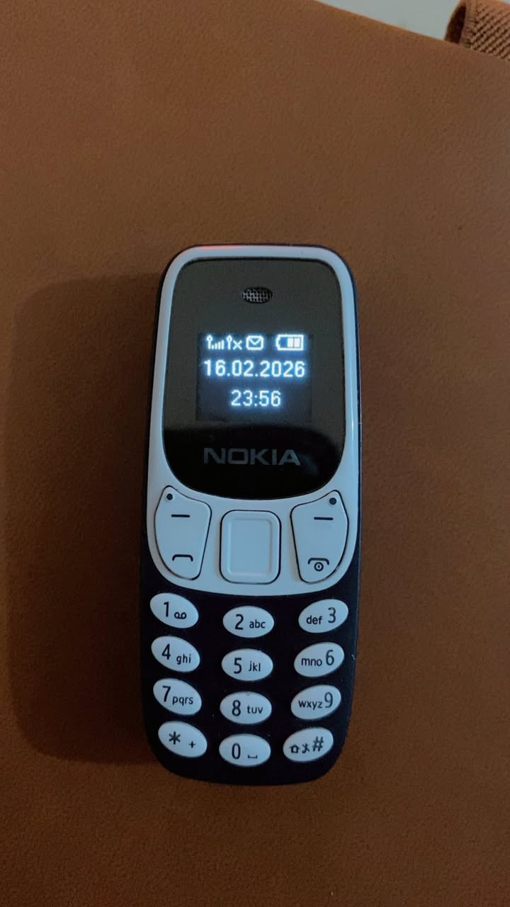 تلفون نوكيا حجم صغير
خطين ورام 
شغال كامل ع الفحص 
مغير اصوات 
وبي هواي ميزات حلوه
اعلى سعر ابيع


**إذا كنت صاحب هذا الإعلان وتريد حذفه لأي سبب، رجاءا أرسل رسالة إلى الدعم الفني**