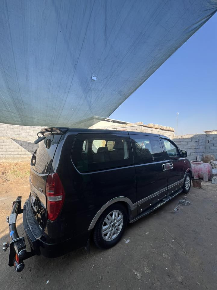 سلام عليكم ستاركس للبيع مديل 2009كفاله السعر135المكان بصره الرقم***********
