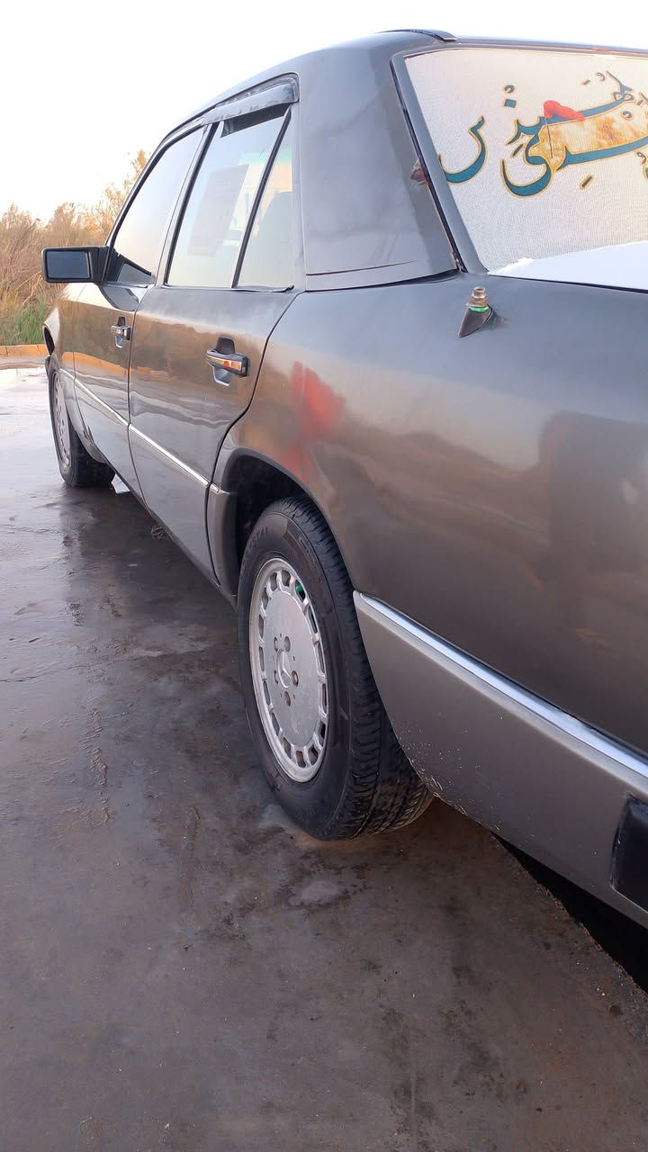 دب موديل90 جاهزه
رقم شمالي سنويه تنتهي 2030
داخله هزه 2026
محرك بطه 
قواعد بلاد
البصره قضاء المدينه 
***********
السعر53 وبيها مجال
