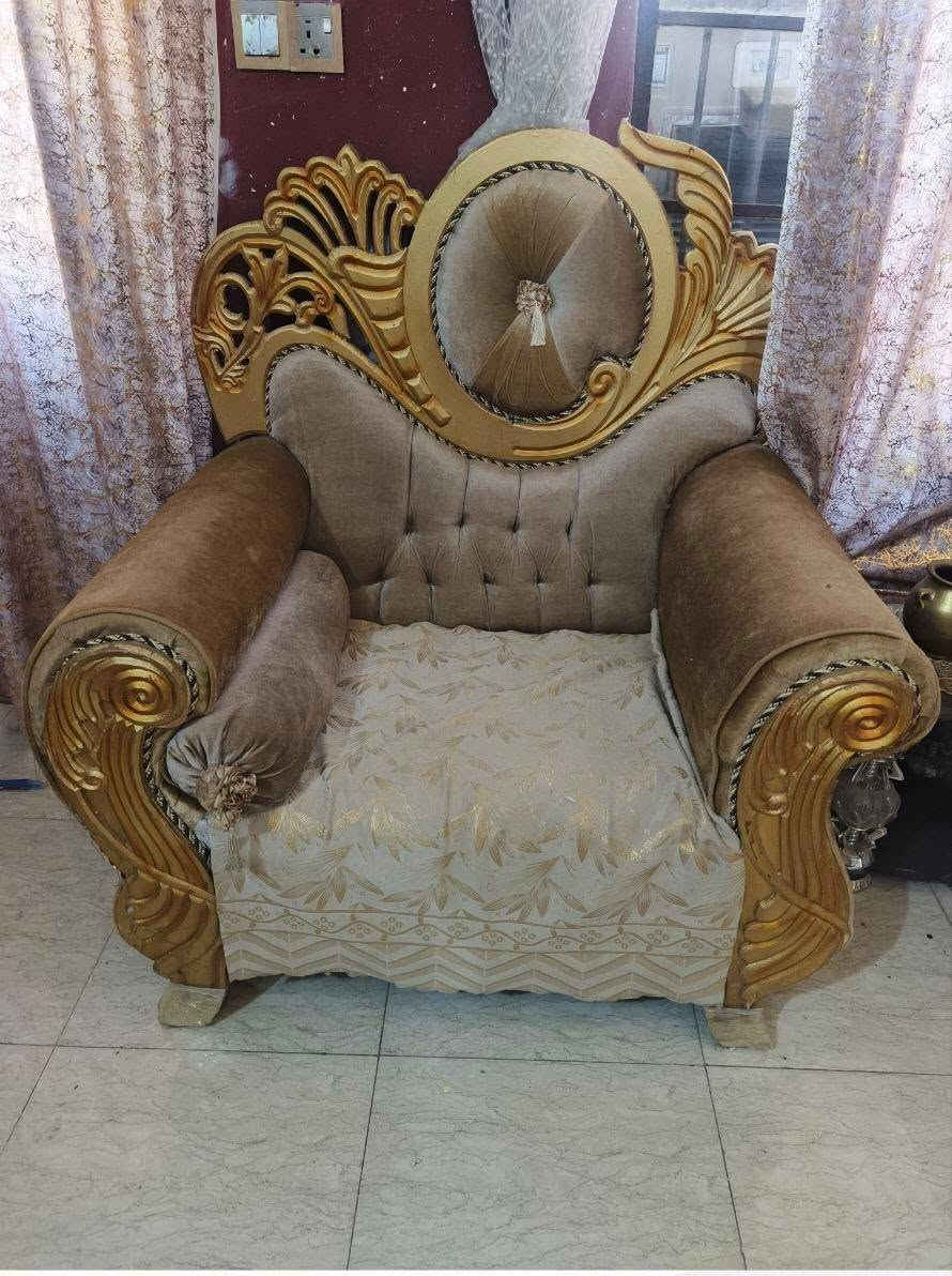 السلام عليكم تخم نضيف جدا للبيع 3قنفات واحده كبيره واثنين وسط وكراسي 2  مكاني بعقوبه   مستعجله ع البيع لضروف خاصه


**إذا كنت صاحب هذا الإعلان وتريد حذفه لأي سبب، رجاءا أرسل رسالة إلى الدعم الفني**