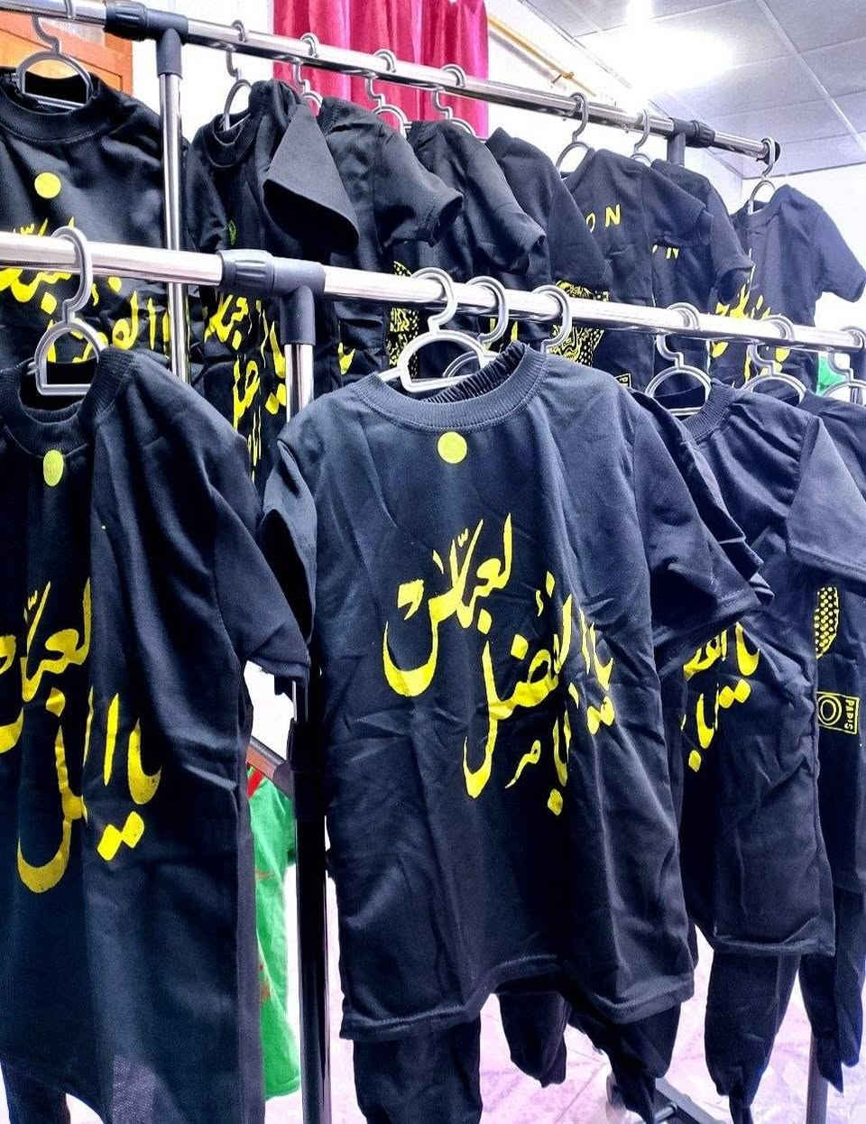 ✨ على بركة الله ✨
يعلن مجمع الأصبحي للملابس الجاهزة والمستوردة عن استقبال زبائنه الكرام.

🔹 ملابس أطفال 
🔹 ملابس ولادي 
🔹 ملابس بناتي  
🔹 أسعار مناسبة للجميع

نسعى دائماً لتوفير أفضل المنتجات بأجود الخامات وبأسعار مناسبة جداً وتنافسية .

📍 العنوان: حي المشروع / قرب مجمع حسام سليم

📞 للاستفسار والطلبات: ***********

أهلاً وسهلاً بكم، ونتشرف بزيارتكم.
