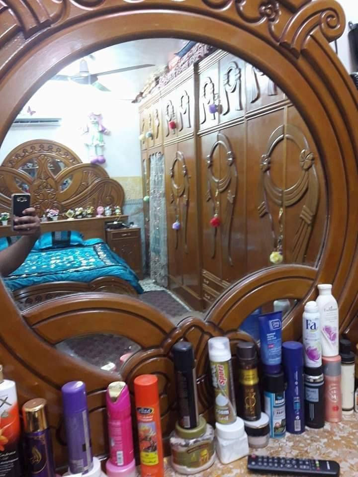 غرفه صاج طابقين نضيفه غير متواجد على الفيس الاتصال  ***********
