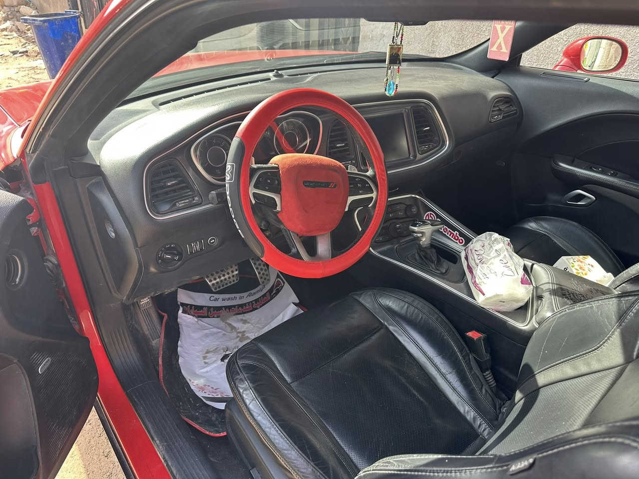 للبيع او للمراوس دوج جالنجر موديل 2015 لون احمر وارد امريكي داخله كفاله وهنا بلعراق بيها جاملق خلفي صبغ والباب بنفس الصفحه والجاملق الامامي مبدل اثر طخه بسيطه  والجاملق الخلفي الايمن بي بارد قليل مكفوله من الايرباك والشواصي واللغود سياره بلكارتون فول مواصفات عدا الفتحه ويل 18 مع تخم تاير جديد سماعات الباين ستيرن كهرباء فول تحكم ستيرن وشفتات ستيرن وتدفئه ستيرن كشنات جلد تدفئه وتبريد وكهرباء شاشه كبيره كامره خلفيه حساسات خلفيه  مودات سياقه سبورت وسوبر تراك باك السياره ستوك گلوب مامشتغل بلعينه وكله بانزين محسن ورقمها بصره باسمي هزه وسنويه جدد حداده قبل شهرين  اماميه وخلفيه كلها ريسنك بلجيس وادامه منظومة البانزين كامله سعرها150 وبيها مجال  علما السياره sxt plus ومحدثه بجم هيلكات وهذا رقمي *********** مكاني البصره
