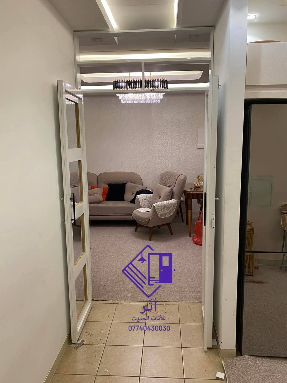 ✨ أبواب قاطع مودرن تفصل الصالة عن باقي الشقة ✨
تنفيذ أنيق يضيف لمسة فخامة وتنظيم داخل البيت،
مصنوعة من خشب MDF عالي الجودة والتحمل مع تشطيب دقيق واحترافي.
متوفرة بعدة تصاميم:
✔ موديلات مع مرايا
✔ موديلات مودرن بدون مرايا
📍 تنفيذ العمل داخل شقق بسماية
إذا أعجبك أي تصميم، راسلنا لمعرفة التفاصيل.
أثر للأثاث الحديث
📞 ***********
#أثر_للأثاث_الحديث
#أثاث
#أثاث_مودرن
#نجارة
#ديكور
