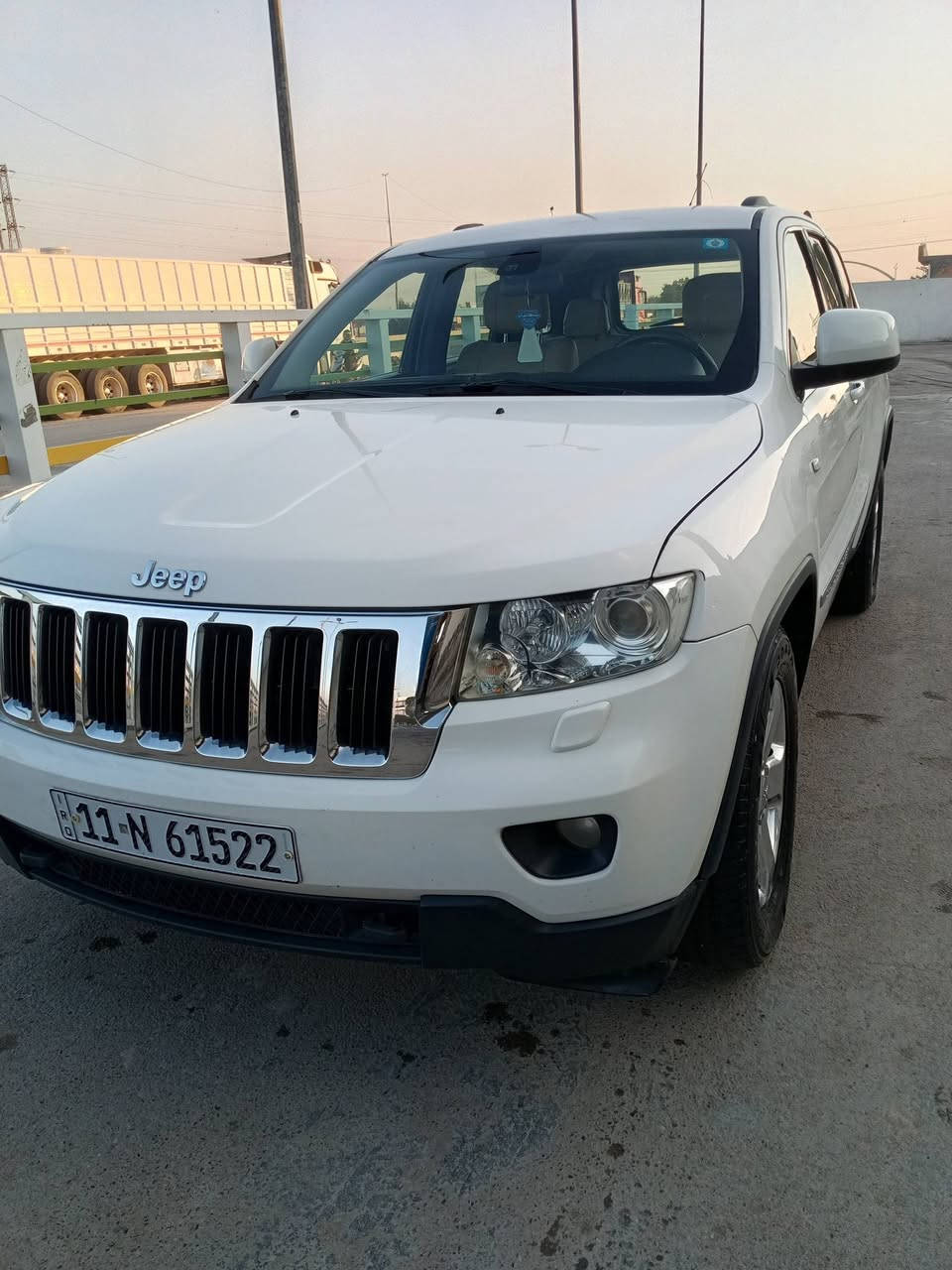 جيب 2011خليجي بس بارد جملغ خلفي عل كد اربع أصابع   داخلها مخمل دخول ذكي زراكات لايتات  هوكات سحب فور ويل السياره جديد   السعر 178الرقم *********** مكاني بغداد بسمي
