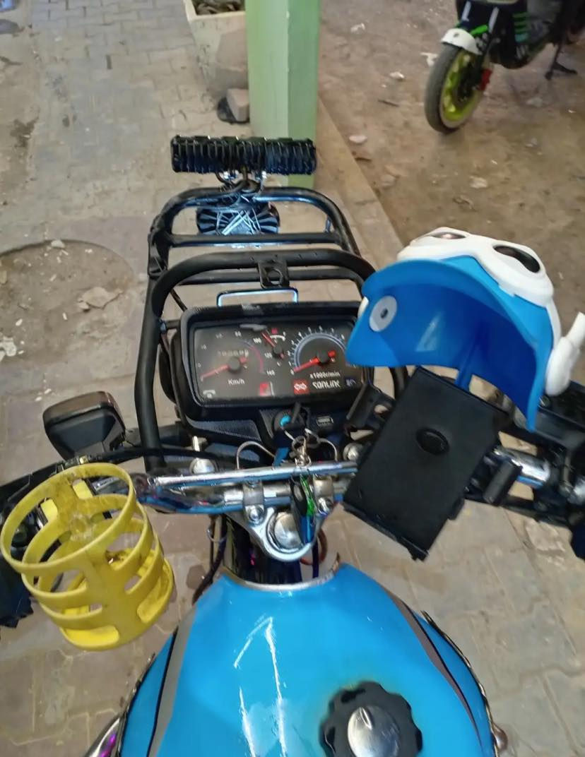 البيع سيفان 2023 بي منفيس السعر ٤٧٥ وبي مجال الاستفسار يرجى التواصل على الرقم *********** 
المكان بيجي شارع المصرف. قرب ماركت سوالف
