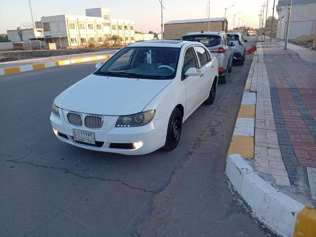 السلام عليكم ليفان مديل2013/ سياره جاهزه مكفوله من ضربه  بيه رشات صبغ مكينه وكير وحداديه وتخم تاير وتبريد وكهربايت كله جاهزه سياره بيه منضومه غاز شغاله تريد غاز تريد بانزين سياه رقم ذي قار بسمنه جاهزه للخير السعر 43 مكاني ناصريه مركز اتصل وبخدمتك، ***********
