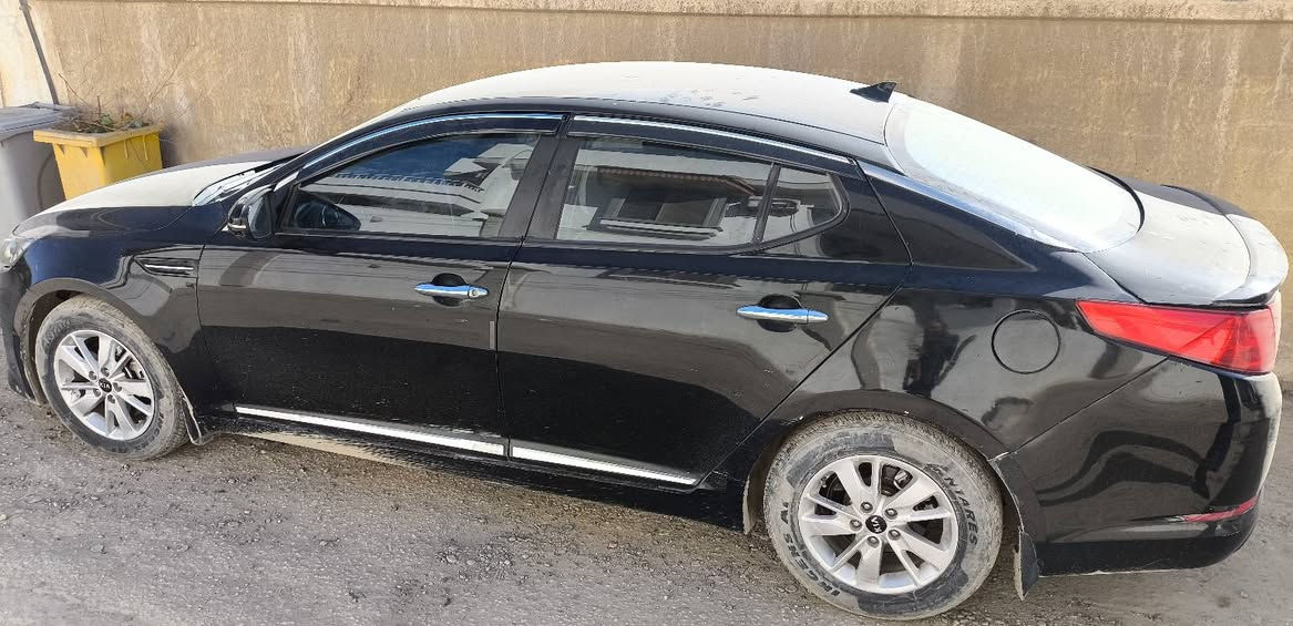 السلام عليكم  كيا اوبتما للبيع 2013  وارد امريكي  حادثهه جنطه  رقم بغداد باسمي  تحويل مباشر مكان سياره بابل   بيه قطع  صبغ    *********** للاستفسار موجود واتساب
