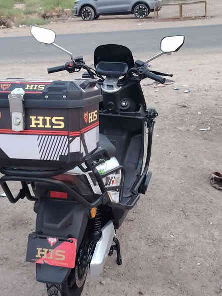 سلام عليكم دراجه شحن 6 بطاريات 
3000w للبيع بسعر 600الف
للاستفسار ***********
