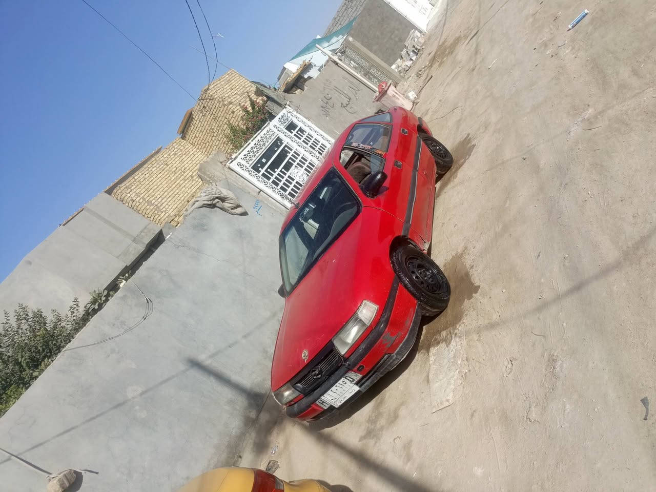 يالله سلام عليكم شباب بيع مستعجل اوبل فكتره رقم واسط الماني تحويل مباشر مكينه وكير جدد حداديه جديده تخم تاير جديد كهربائيات شغاله سياره حلوه ومرتبه ترايك وين ميعجبك اسعر 16  مكاني نجف شارع المطار ***********
