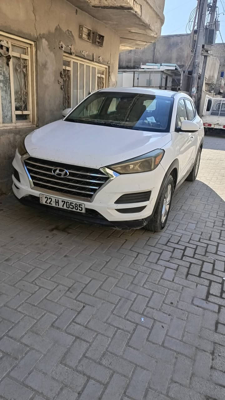 السلام عليكم توسان موديل 20 وارد امريكا حادث بنيد فقط الاستفسار على هاذه الرقم ***********
