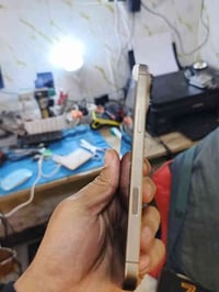 آيفون ١٦ برو ماكس • ٢٥٦ • قفل