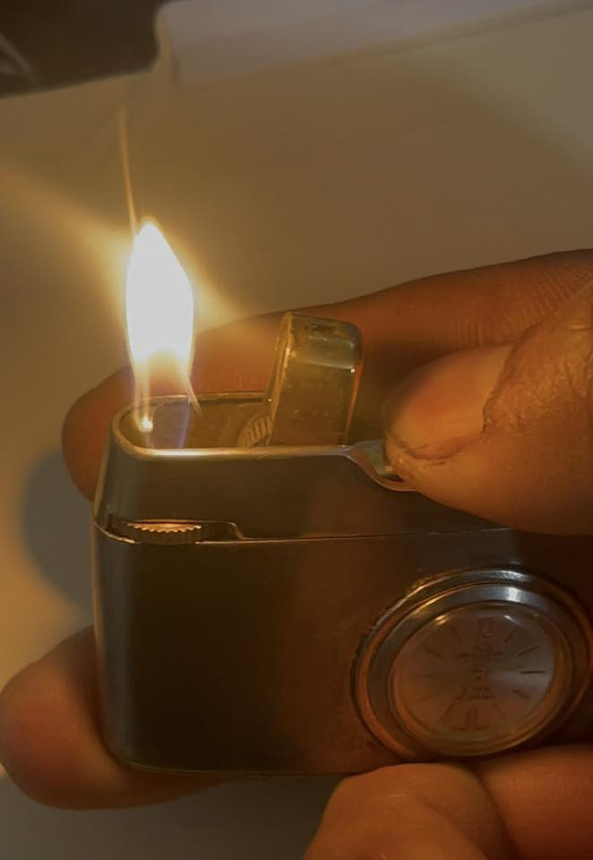 قطعتين سويسري / فيودور مطلية ذهب انتاج خمسينات وبولر جداحة وساعة انتاج سبعينات
شغالات ومضمونات من تهريب الغاز 
للاستفسار خاص او الاتصال 
***********
