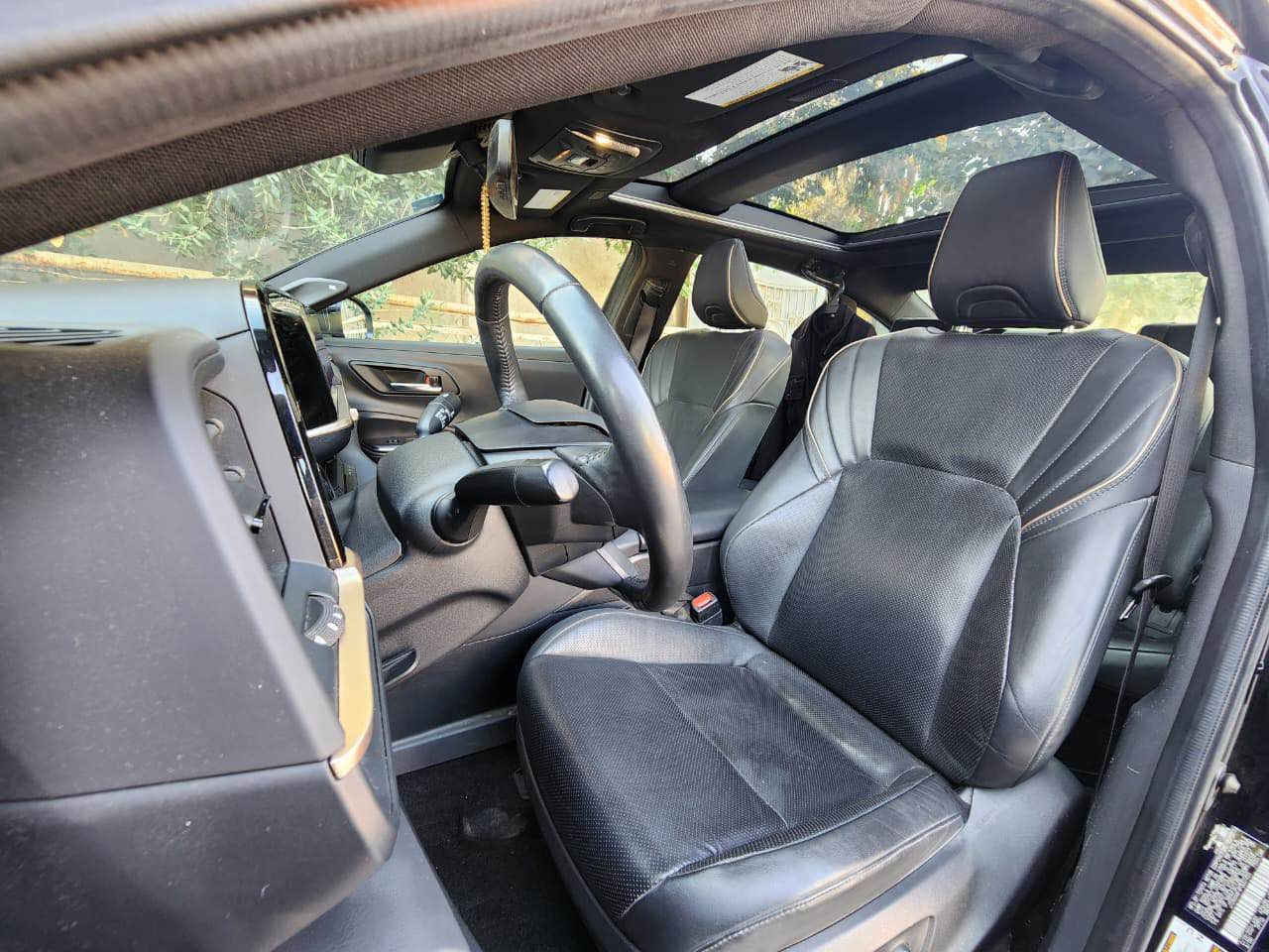 تويوتا كراون موديل 2023
هايبرد وارد أمريكي 🇺🇸

محرك هايبرد اقتصادي جداً بالوقود
جير أوتوماتيك
قيادة ناعمة ومريحة

المواصفات:
✔ شاشة كبيرة
✔ كاميرات وحساسات
✔ تشغيل بصمة
✔ نظام أمان متطور
✔ مكيف ممتاز
✔ صالون نظيف جداً

السيارة بحالة ممتازة
الفحص متوفر
السعر 275 قابل للتفاوض للجادين

للاستفسار مراسلة خاص أو اتصال
*********** بغداد, العراق
