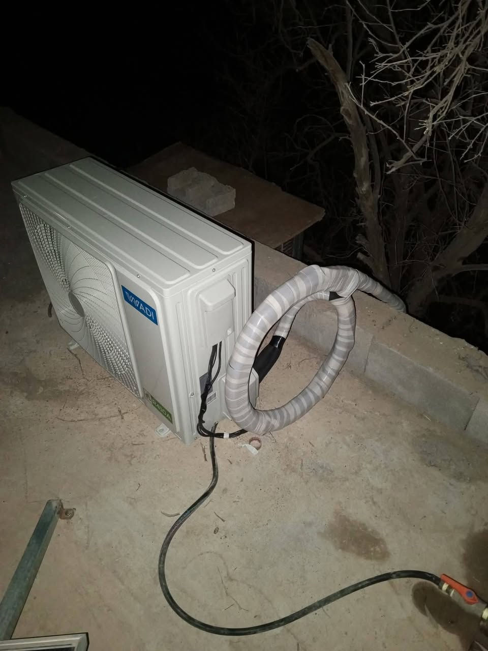 تنصيب سبالت/ بس ب 25 ❄️
صيانه سبالت ✅
غسل سبالت  موقعي داخل العلم
فتح السبالت وتنظيفها وغسلها واعاده تنصيبها بأسعاررر مناسبه 
دقه بل عمل العمل بجهاز الفاكيوم قبل فتح الغاز 
اتصل والباقي علينه نجيك الباب البيت والباقي علينه 
للستفسار 
***********
