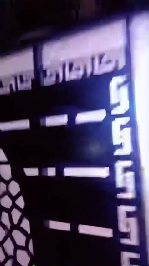 السلام عليكم بيت للبيع 100 متر طابق ونص في الزعفرانيه بيت بنيه فرع 23 البيت نضيف جدا قبل شهرين كملته بناء جديد طابق ونص يحتوي على استقبال و2 صاله وغرفتين وسطح يتحول إلى غرفه بالمستقبل والسطح ثاني شتايكر البيت حديث وجديد تخلي غراضك وتكعد 
السعر 114 للاستفسار على رقم لانو البيت بي مؤجر 
***********
