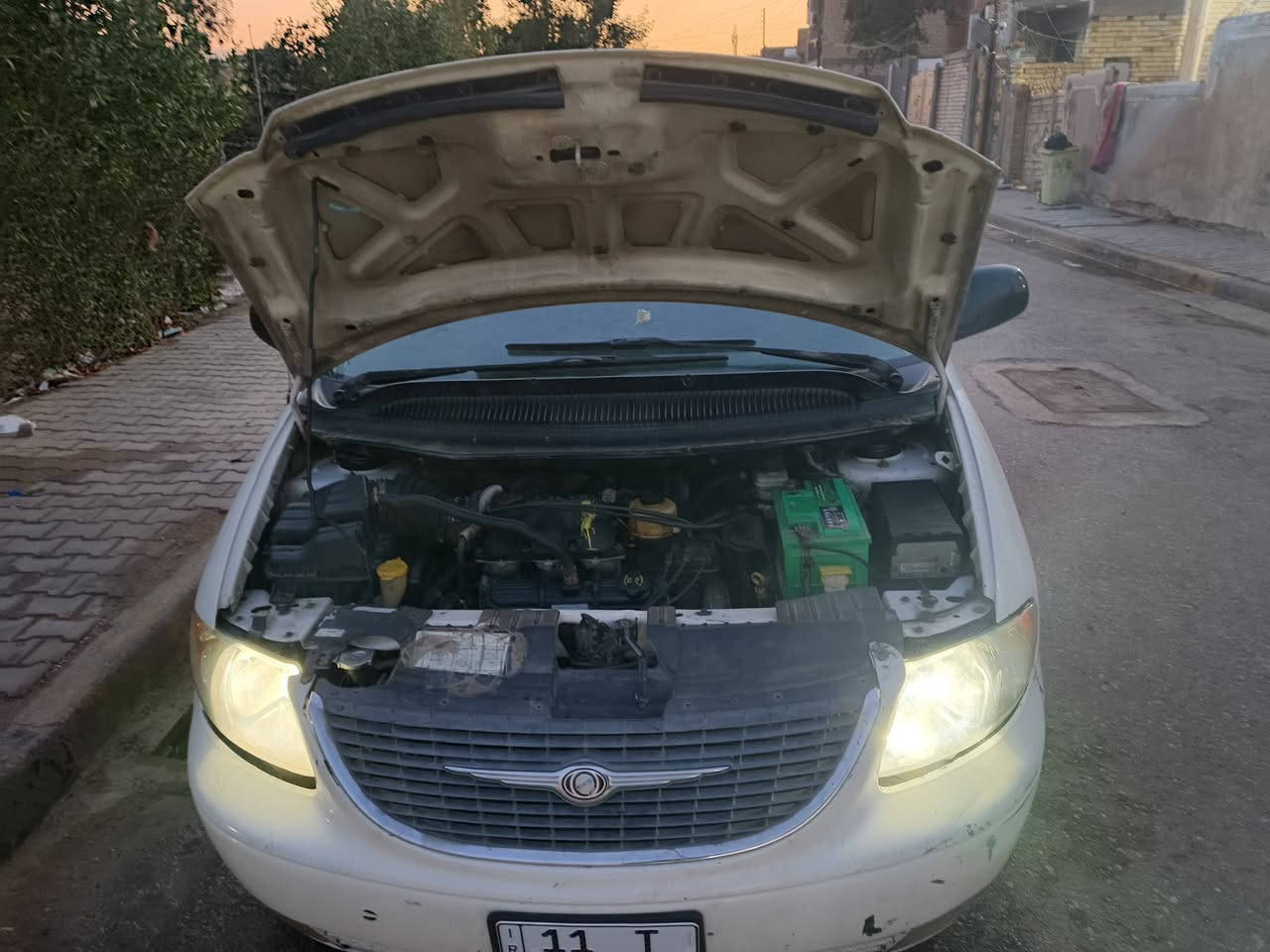 يالله
السلام عليكم
دوج كرايسلر موديل 2007للبيع 
محرك كير جديد صدر نص عمر 
رقم بغداد انكليزي
تحويل مباشر السعر ٧٠بيها مجال 
لاستفسار ***********
