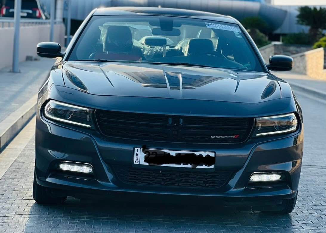 دوج جارجر 2023sxt شاشة جبيرة كشن كهرباء حساسات خلفيه  تشغيل عن بعد محرك 3600 
حادث بس دعامي امامي مبدل بدون دواخل ارباك    سيارة بدون صبوخ صور حادث  نشرته ماشية 15الف ميل رقم اربيل بأسمي سعر 248شويه مجال قليل 
0774 792 4250
0751 241 0027 كركوك, العراق
