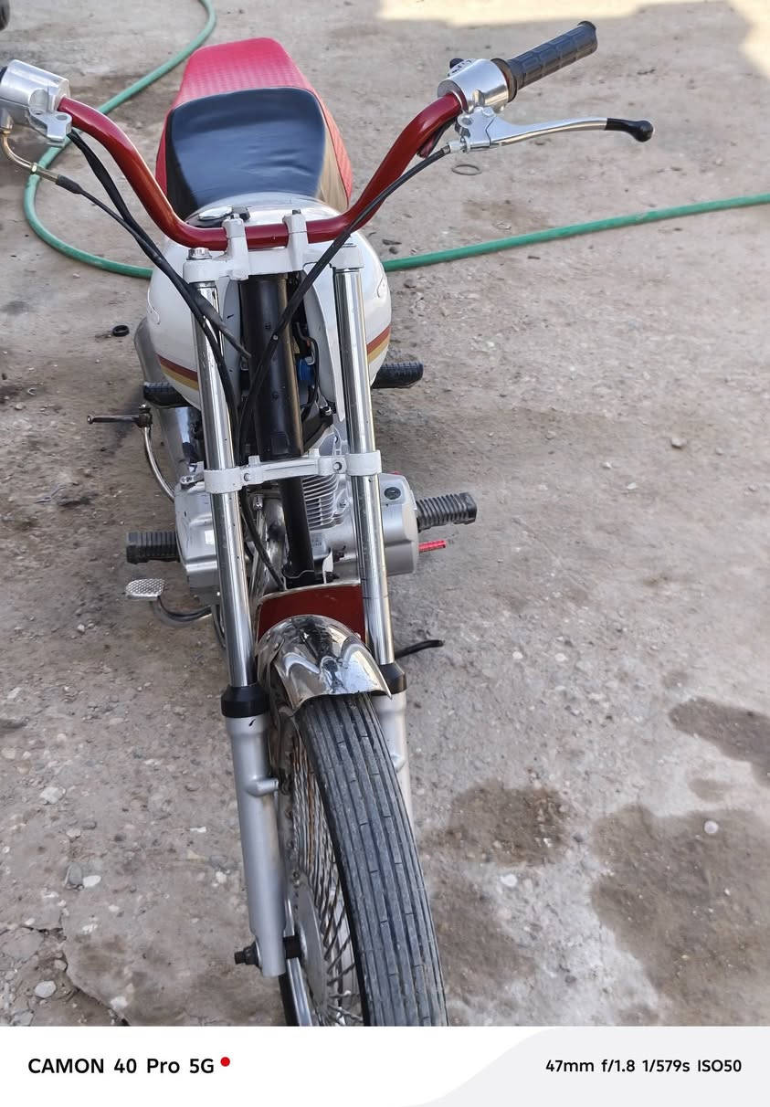 دراجه كلك مكفوله عشاير للبيع كامله مكمله محركه مفتوح مره وحده فقط ولف مبدل بي دراجه محركه خير من الله موديل 21دراجه كل نقص مابيه سعره400ومجال حك جيه   مكاني قضاء نصر علا طريق دوايه  خاص ماكو ***********
