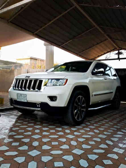 للبيع جيب لاريدو 2011 كلين
رقم بغداد بسمي مشروع وطني سنوية 2029
محرك 6 سلندر
مواصفات لاريدو معرفة 
عليهة بعض الاضافات دوس جانبية ويل 20 دبلات rt بلاجكتر عدسه
سياره كلهة وضع شركة مامفتوح بيهة برغي اني المالك الثاني
سعر 184 او بي مجال للشراي 
رقم ***********
 معى تحياتي لجميع العظاء
