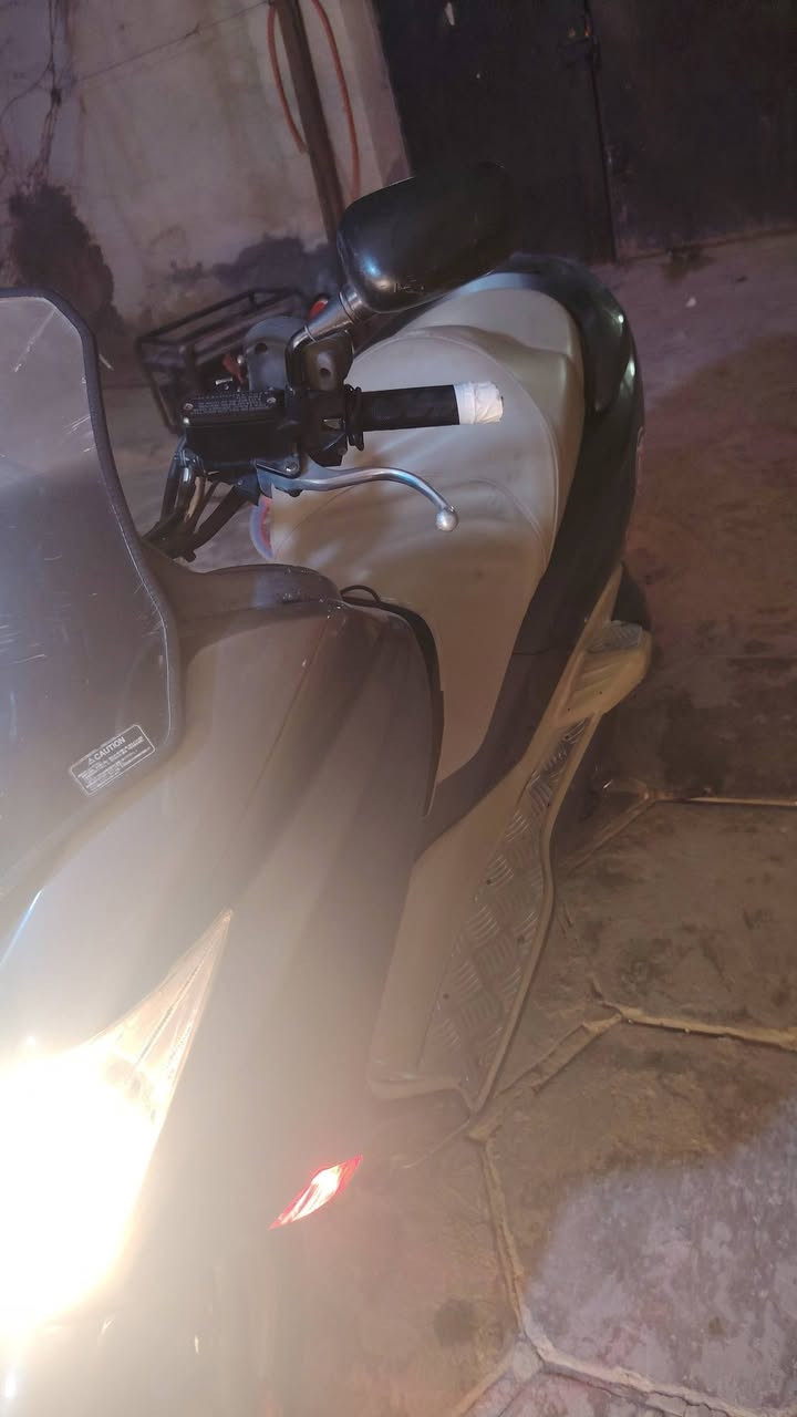 سلام عليكم فوزره صفر 10 دراجه مكفوله كفاله عامه من اوراق و من فتح و من دخان دراجه فول مواصفات فول نظافه جديده الدراجه نكره سلف كامله من كلشي كهربائيات كلها شغاله سعرها 12 و بيها مجال مكاني ديوانيه ***********
