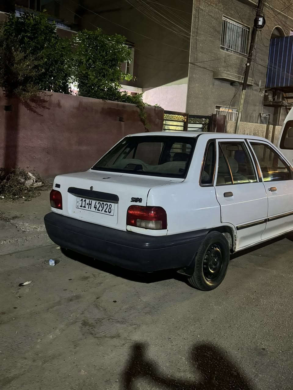 السلام عليكم سايبا نضيفه للبيع مديل ٢٠١٢ نضافه موضحه بالصوره كلشي بيها شغال ما عايز هلكد تبريد ثلج بيها فقط جاملغ مبدل وبنيد معمر السعر ٣٦ العنوان بغداد الجديده الرقم ‭***********‬
