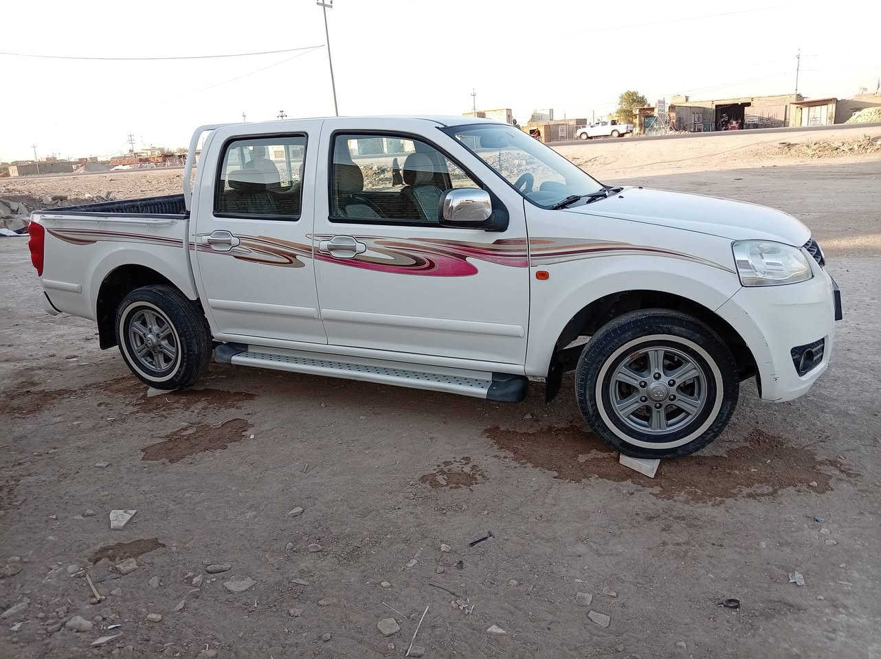 للبيع 2018 مستعجل كلش وسعر بلاش
سيارة حلوة وجديده كلش جديده مالت جنايه
ماشيه 144 رقم دولي قادسية سنويه لنهاية ال30 مصفرة جاهزه على اخر حباية ***********
