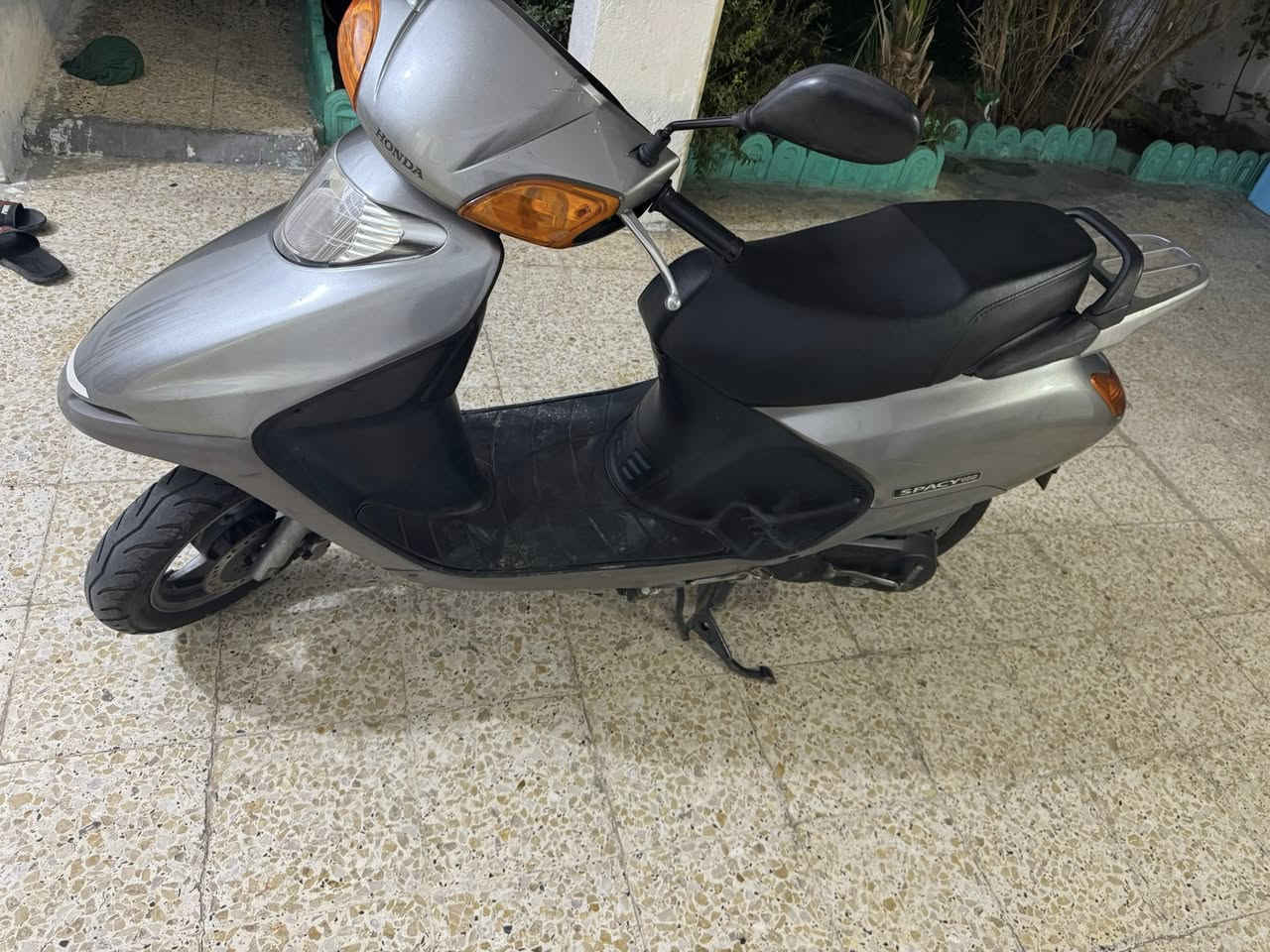 دراجة سبيسي ياباني مكفول كفالة عامة لبيع مكان شهداء سبع نيسان ما عدي نت دك على رقم بيك خير تدلل رقم ***********
