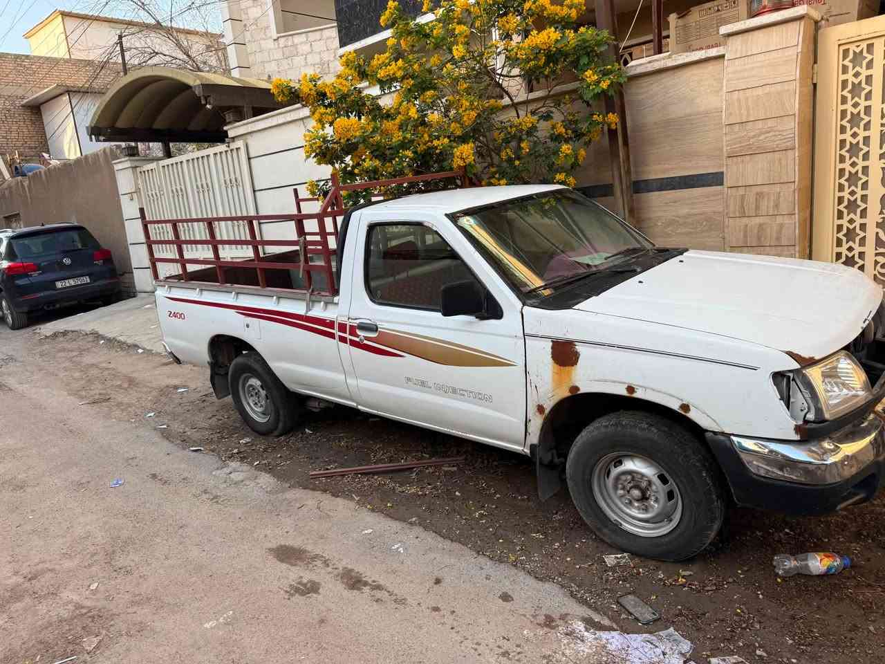السلام عليكم بيكم نيسان 2002 سيارة صبغ عام مكينة گير اكسل بلاد 
شاصي بدون صبغ تجي تفحص وتشوف بعينك سنويتها ب اسمي تحويل ثاني يوم  رقم بغداد  السعر 63$ وبيهة مجال 
مكانهة بغداد كرادة  وهذا رقمي 
***********
