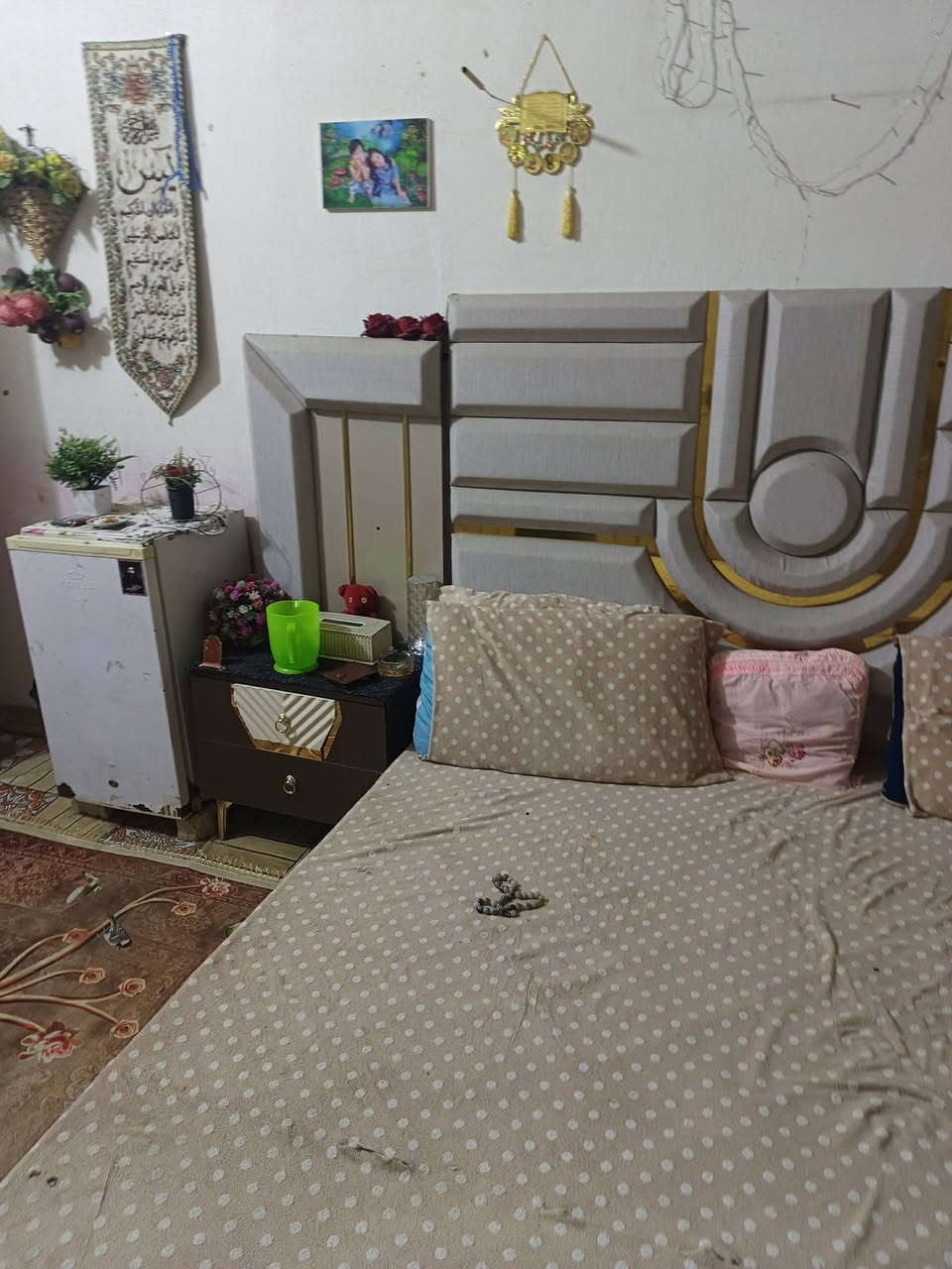 غرفه للبيع تركي جديد مستخدم قليل نضاف 100،///100  ولليزر للبيع الإزالة الشعر الجسم نهائينا وازاله حب الشباب والكلف والتصبغات وازاله مناطق السودان في المنطقه الحساسه ٤عدسه للتواصل ***********
