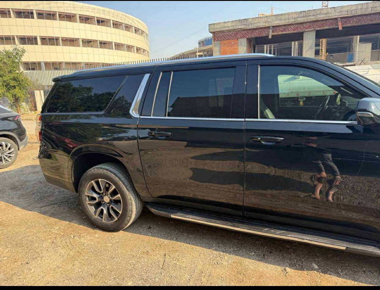 ياالله 
السلام عليكم

للبيع

تاهو سوبربان موديل 2023
مواصفات LT فول مواصفات السيارة
كوشانا منفصل بانوراما
كراسي كهرباء 
السياره كامله
دخول جديد بدون ارقام تترقم على جميع المحافضات عدا الاقليم
حادث بيبان 2وصندوگ نفس اللون اسود بلادي
المكان بغداد 
السعر 38 الف دولار 
الرقم ***********
