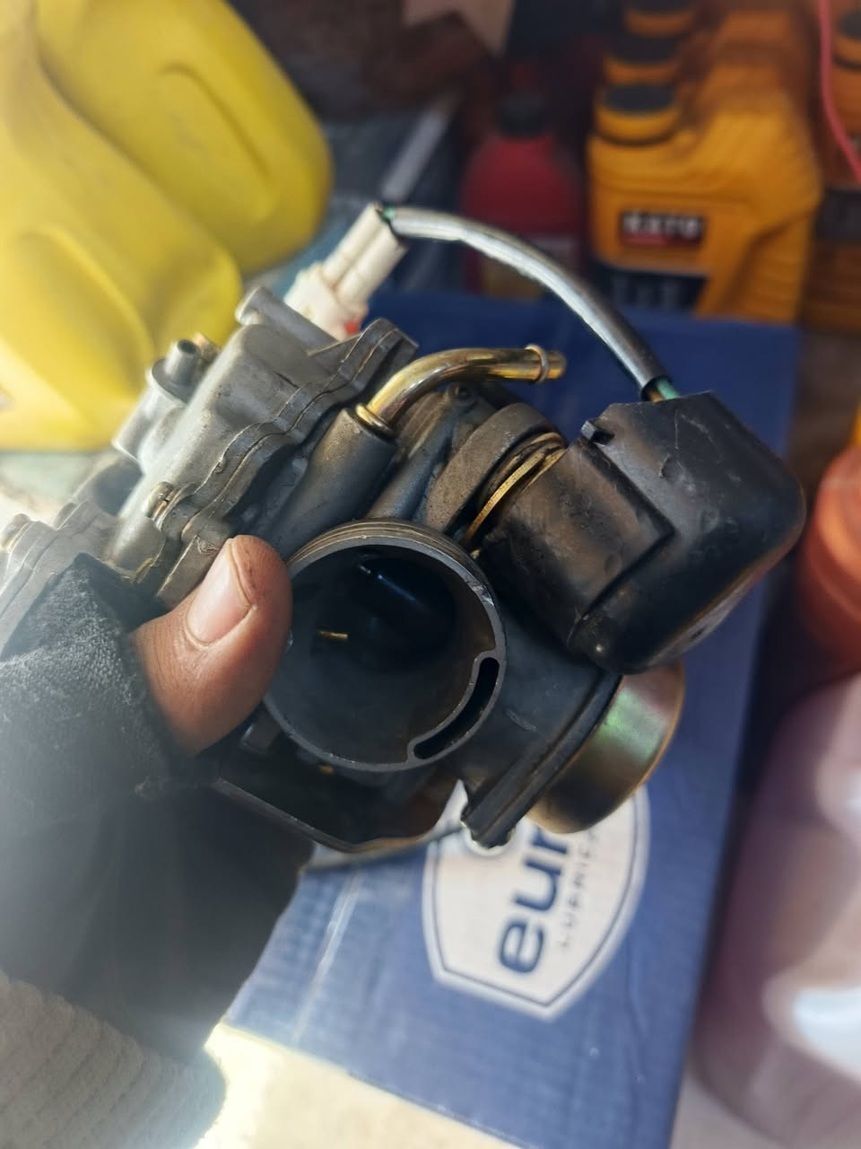 سلام عايكم كابريترات ثنين تجاري شرط ع فحص واحد مال ماكس120والثاني مال ثعلب 140 سعرالواحد 10قفل مكاني بغداد حي اور رقمي***********متواجد ويتساب
