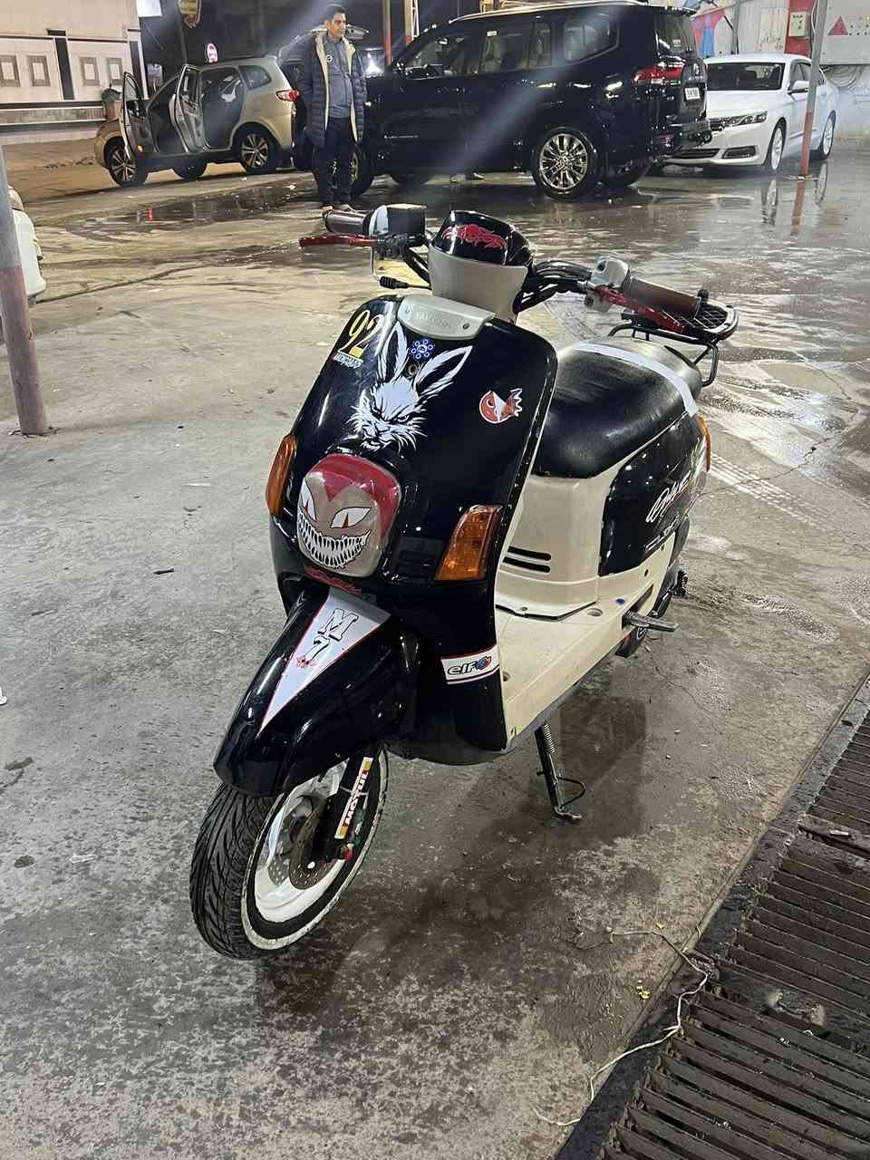 بوليس حلوه نكره سلف حلوه الدراجه مكينه خرسه  كهربايت تشتغل  الدراجه يردلها ترتيب   السعر 425 بيها مجال للشراي اتصل وتشلع اعيوني ***********
