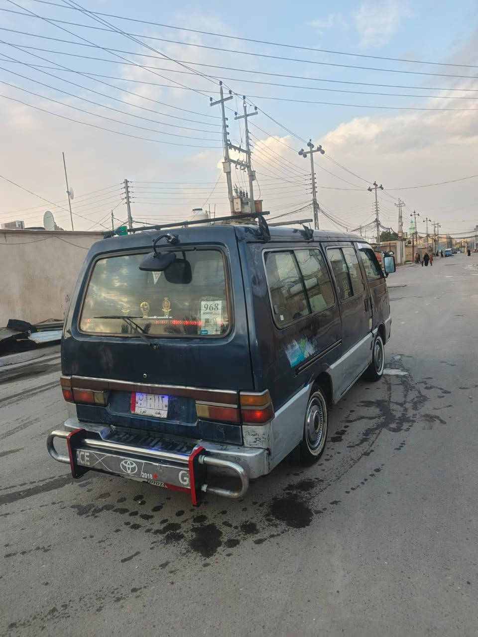 السلام عليكم كيه بسته موديل 1994 رقم بغداد راعيه بغداد ماوصله اتكفل سرقه وعشأير مكينه وكير   وكسن مكفوله باور مشط جديد كهربائية كله شغاله نكر سلف دينمو وباتري جديد دواخله حلوه السعر 27 وبيه مجال قليل مكاني كربلاء حي العسكري ***********
