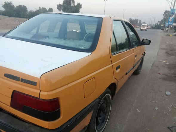 السلام عليكم سياره بيجو 2012 سياره كير مكينه صدر نضيف ولاضربه ولا صبغ فقط طخه بلدعاميه الخلفيه وهيه غرامات مصفره السعر 25 وبيه مجال الرقم ***********
