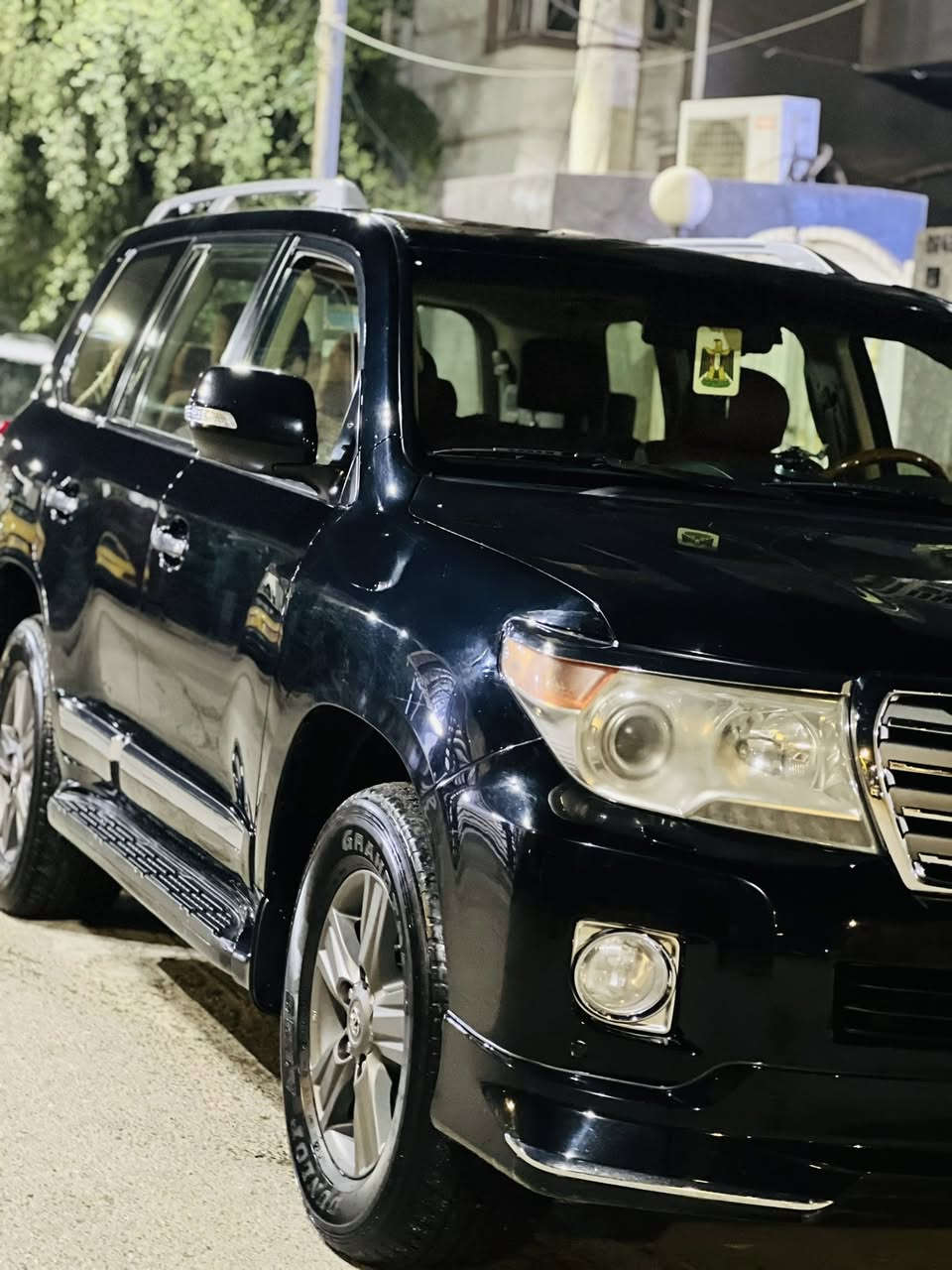 السلام عليكم جكسارة للبيع موديل 2012 السيارة فول مواصفات 1/1 بيهه قطعه وحده صبغ فقط البنيد اثار شخوط بس الباقي مكفول كفالة عامه السياره نضيفه وجديده كير محرك مامفتوح العنوان بغداد الدوره ابودشير الرقم *********** السعر 335
