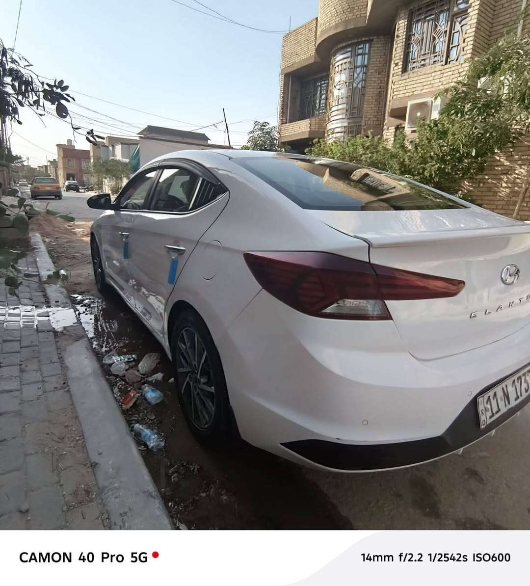 سياره  نوع الانتره موديل 2020 خليجي فول مواصفات كفاله من الصبغ وضربه وتبديل كفاله كير ومكينه وحداديه تخم تاير تبريد + تتفئه  كلا شغاله موصفات فول بصمه + شاشه  وكامره وحساسات وتحكم ستيرن من الجيهتين مري شفط كشنات جلد العنوان كربلاء تحويل مباشر بأسمي السعر 165 وبيه مجال  رقم الهاتف ***********
