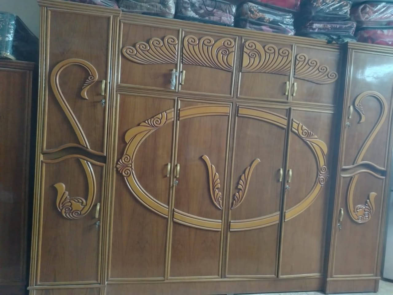 السلام عليكم غرفه جديده للبيع سعر مليون قفل مكان ابو غريب شهداء***********
